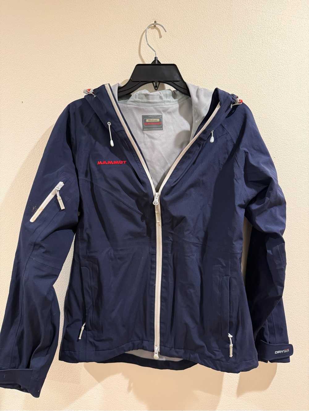 Mammut Women's Drytech Hardshell Hooded Jacket Medium